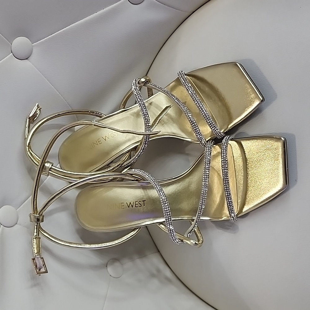 Nine West Gold Heels size 7